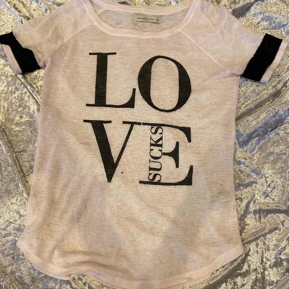 Love sucks t-shirt